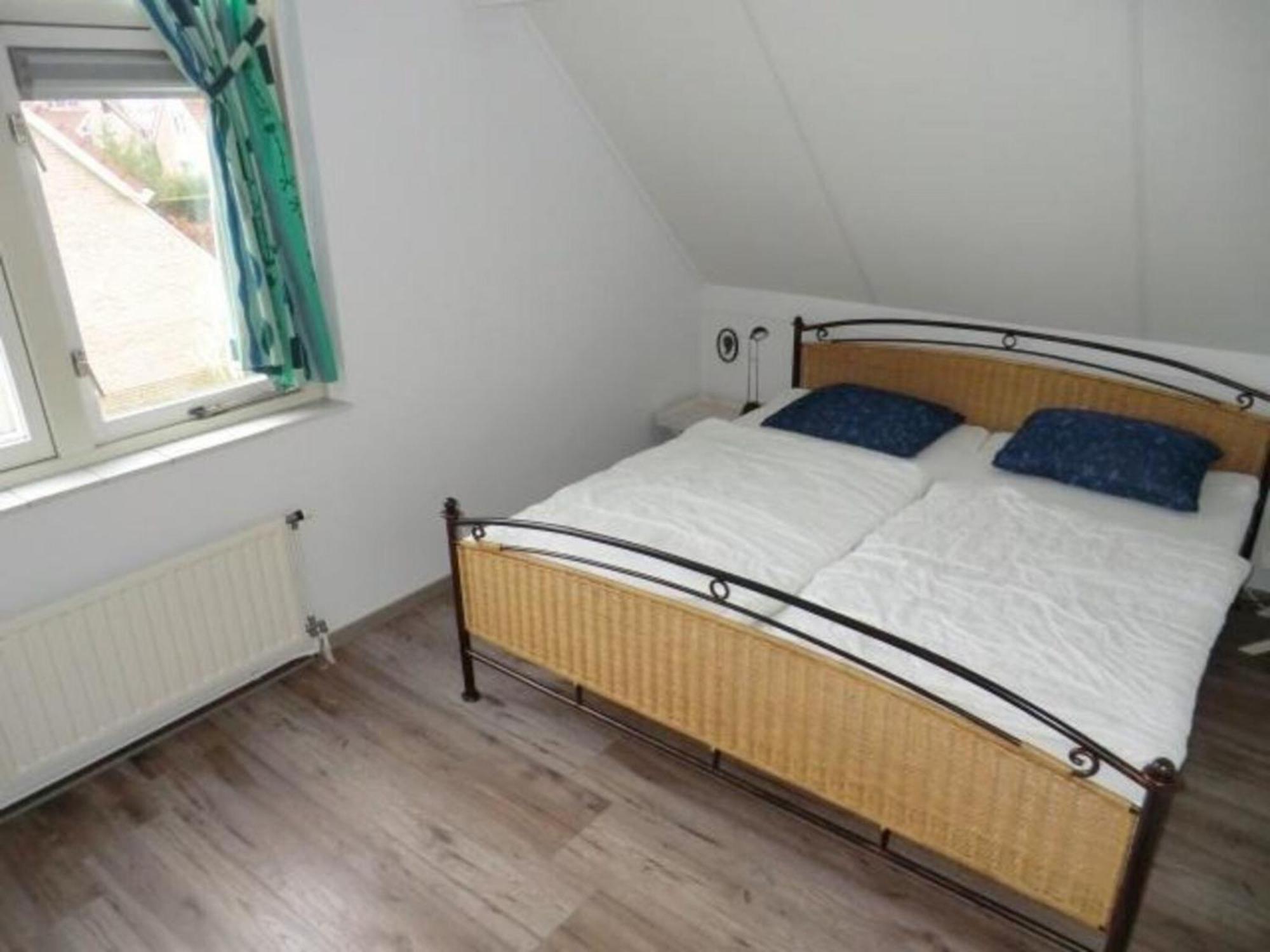 Vakantiehuis Appealing On The Water Breskens
